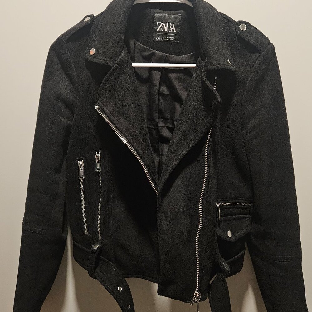 Zara woman's jacket size XS